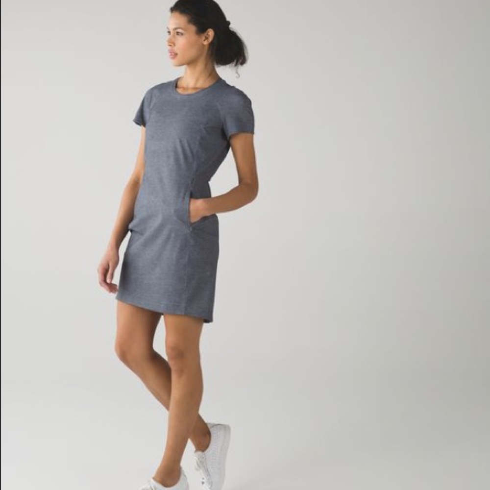 Lululemon Grey Go Endeavor Dress 6